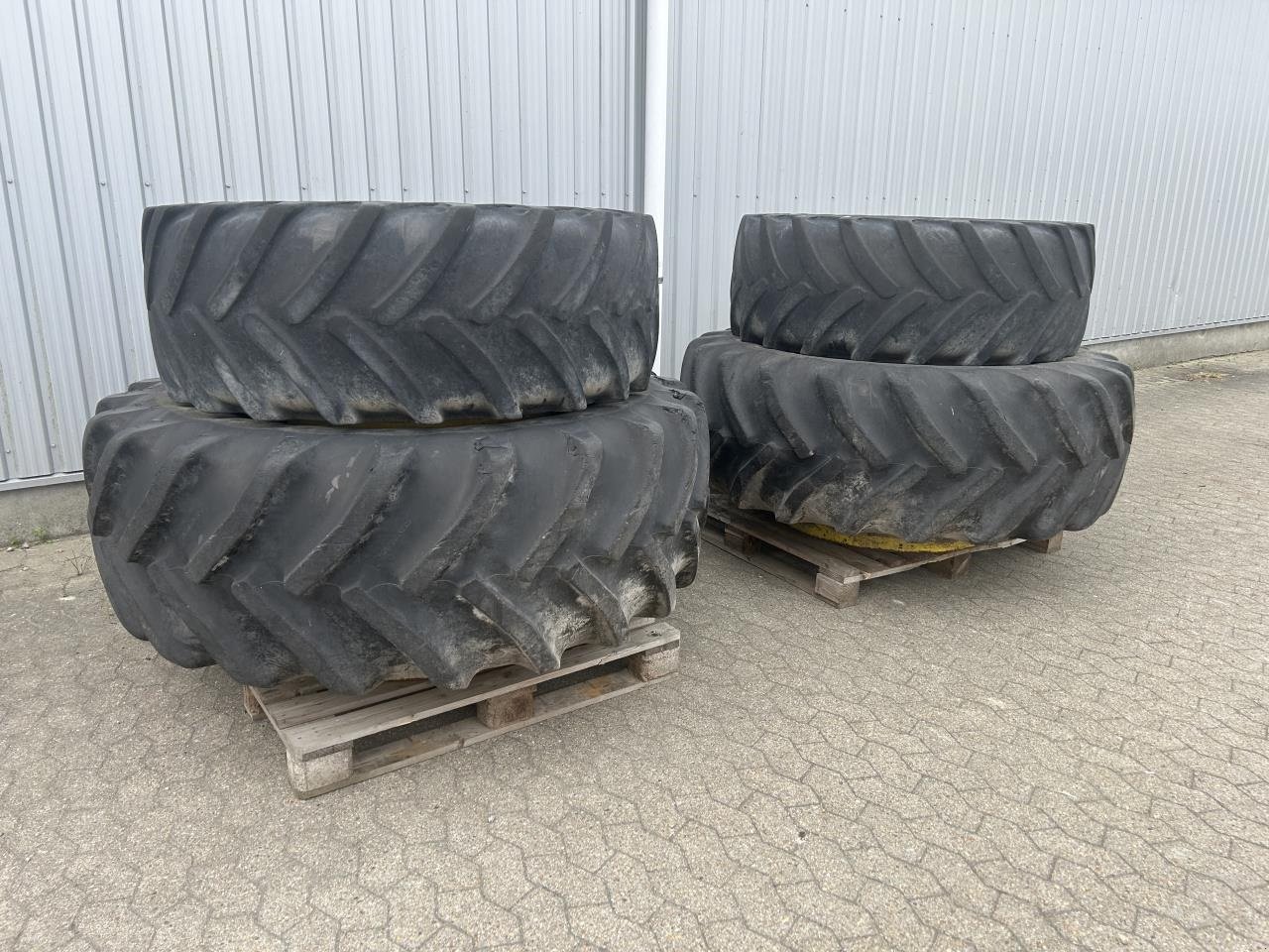 Reifen typu John Deere 540/65R30 650/65R38, Gebrauchtmaschine v Bramming (Obrázek 2)
