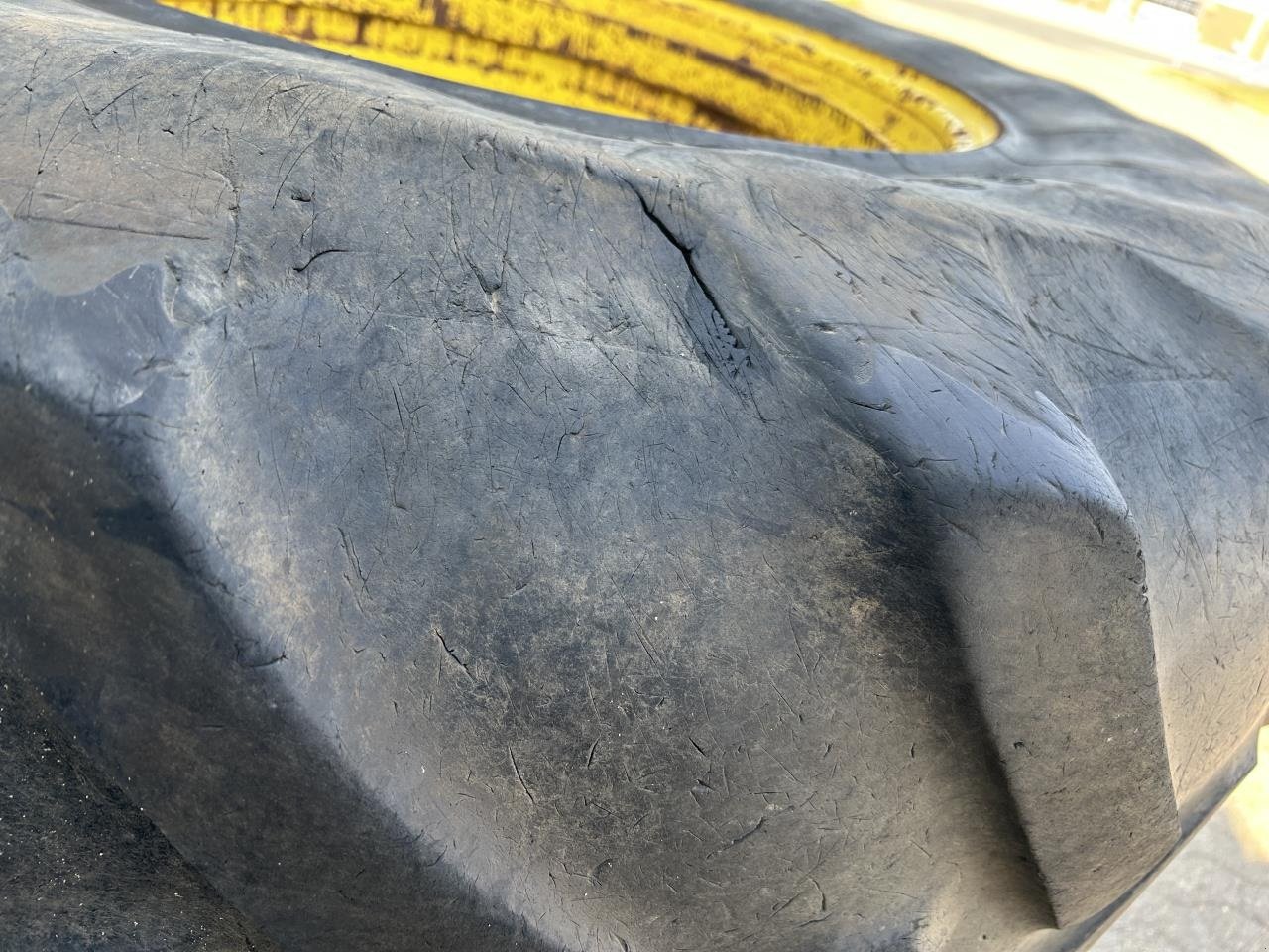 Reifen des Typs Kleber 20.8R38 / 16.9R28, Gebrauchtmaschine in Bramming (Bild 15)