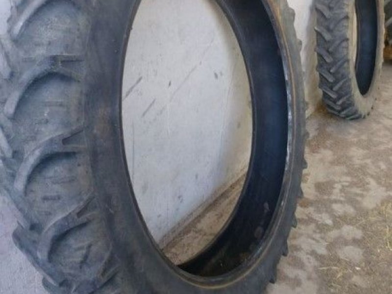 Reifen du type Kleber Agri, Gebrauchtmaschine en Montpellier (Photo 1)
