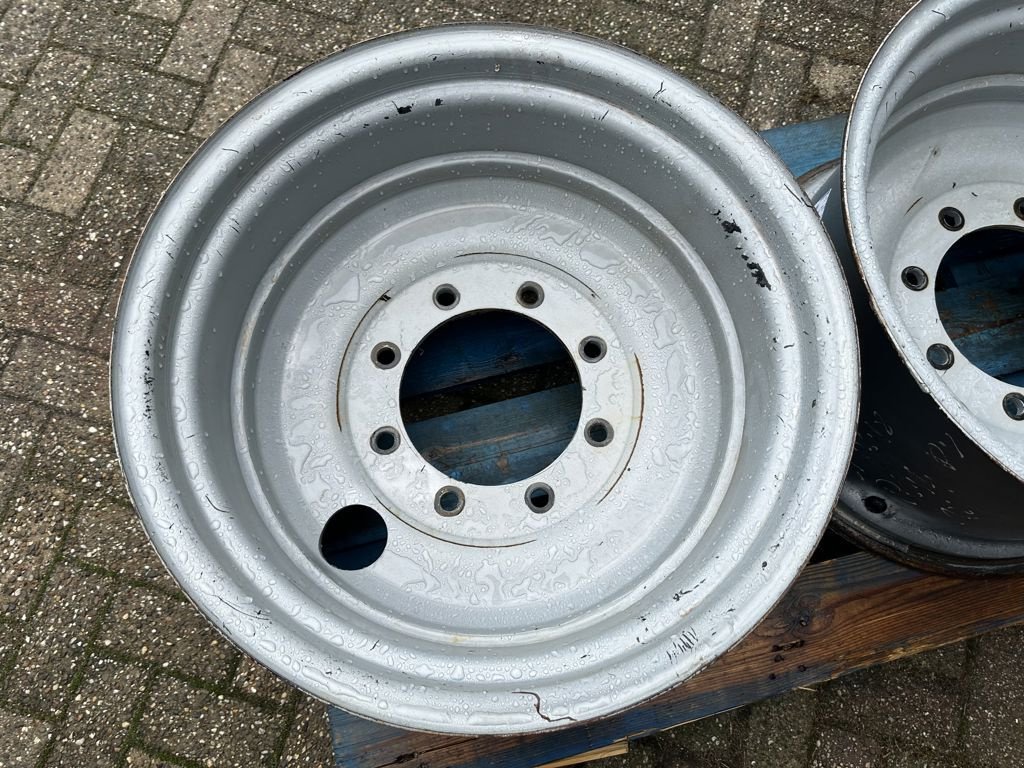 Reifen des Typs Massey Ferguson 14X24&#039;&#039; VELGEN, Gebrauchtmaschine in MARIENHEEM (Bild 4)