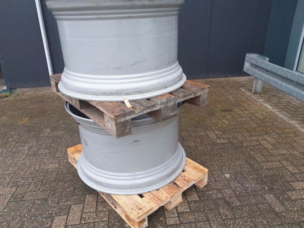 Reifen des Typs Massey Ferguson VELGEN 38X23 INCH, Gebrauchtmaschine in MARIENHEEM (Bild 1)