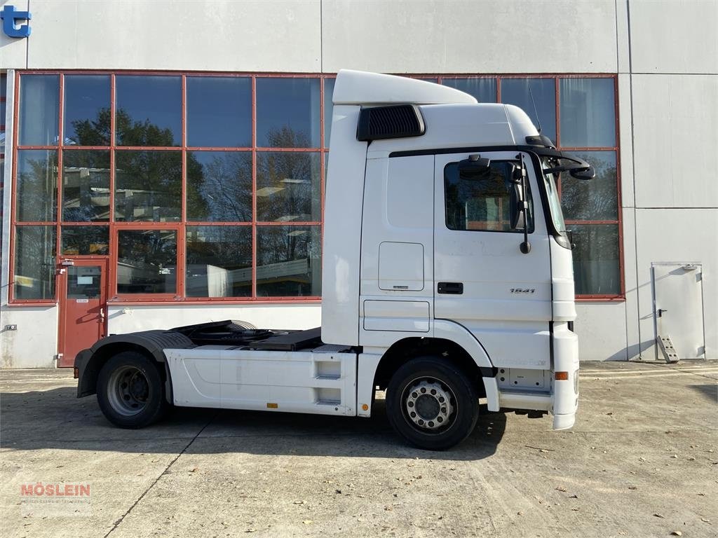 Reifen des Typs Mercedes-Benz 1841 LS 1841 LS MP3 Sattel- und Anhängerkupplung, Gebrauchtmaschine in Schwebheim (Bild 5)