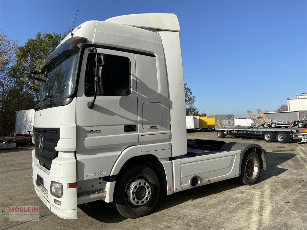 Reifen des Typs Mercedes-Benz 1841 LS 1841 LS MP3 Sattel- und Anhängerkupplung, Gebrauchtmaschine in Schwebheim (Bild 3)