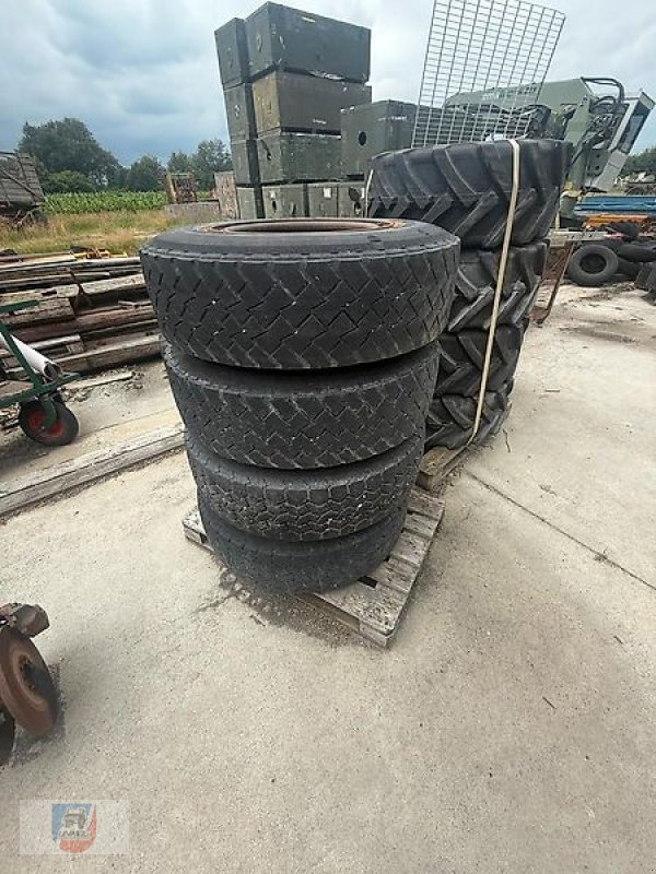 Reifen des Typs Mercedes-Benz Räder 335/80R20 6 Loch verstärkte Felge, Gebrauchtmaschine in Fitzen (Bild 5)