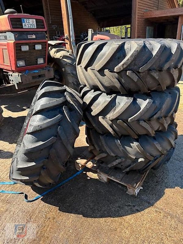 Reifen des Typs Mercedes-Benz Reifen Räder Michelin 425/75R20 Felge 13x20 Südrad, Gebrauchtmaschine in Fitzen (Bild 5)