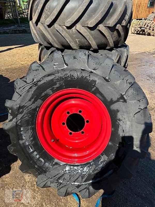Reifen des Typs Mercedes-Benz Reifen Räder Michelin 425/75R20 Felge 13x20 Südrad, Gebrauchtmaschine in Fitzen (Bild 7)