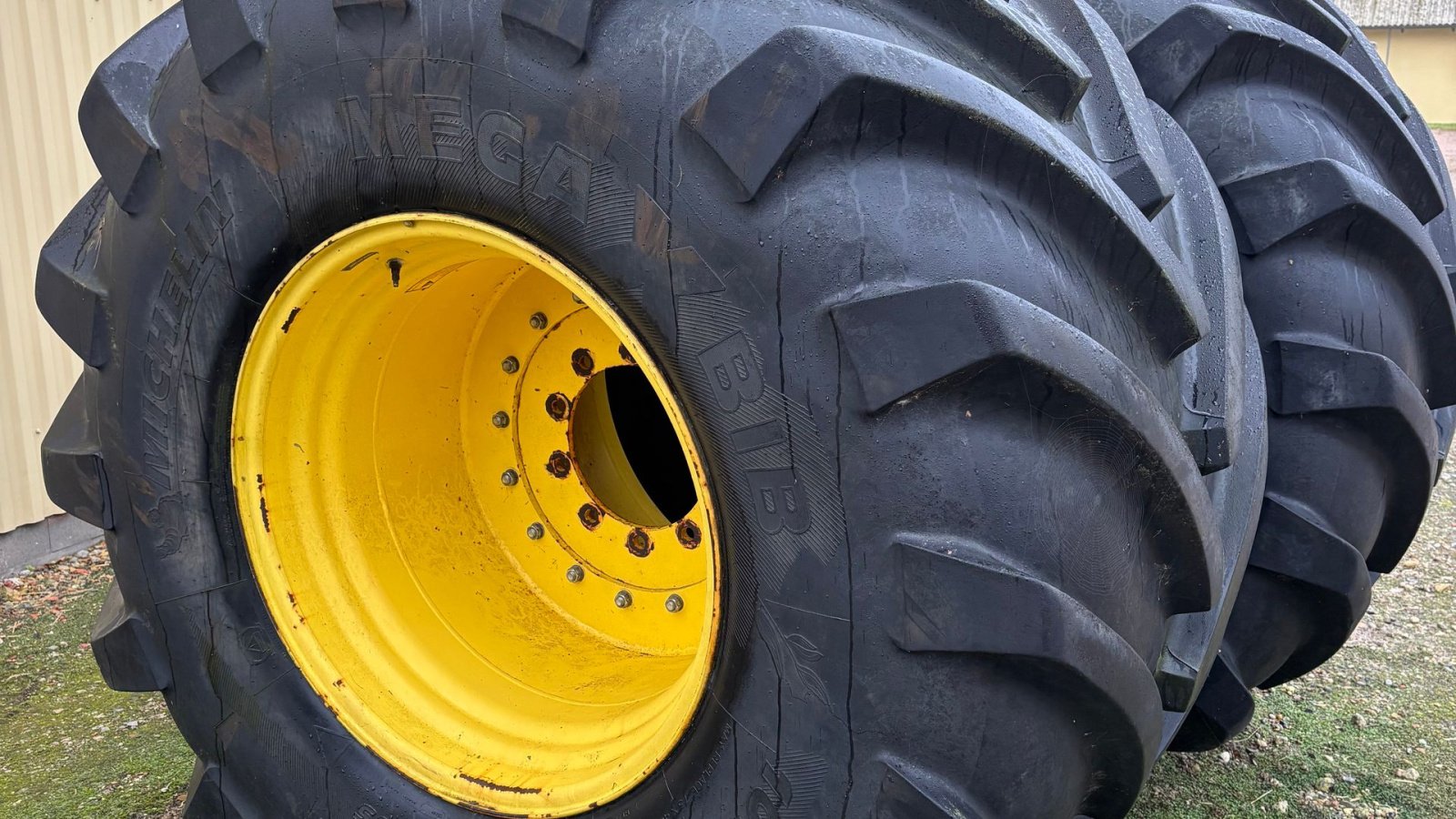 Reifen tip Michelin 1050/50 R32 Mega BIB, Gebrauchtmaschine in Helsinge (Poză 1)