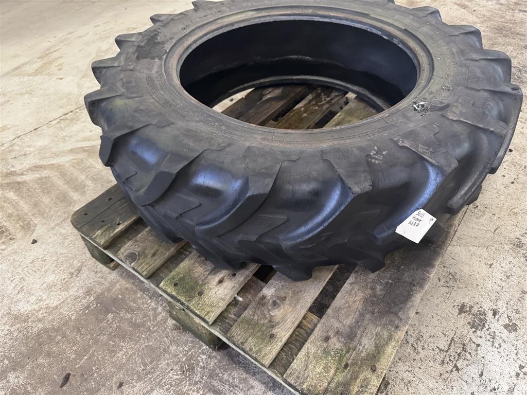 Reifen des Typs Michelin 11.2R24, Gebrauchtmaschine in Haderup (Bild 3)