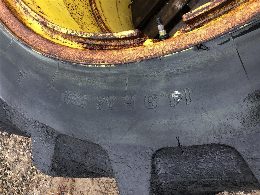 Reifen typu Michelin 14.9 R38, Gebrauchtmaschine v Aulum (Obrázek 2)