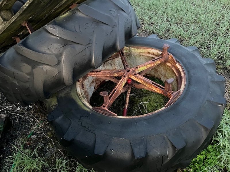 Reifen typu Michelin 16,9-34 5 armet brede klodser, Gebrauchtmaschine v Dronninglund (Obrázek 1)