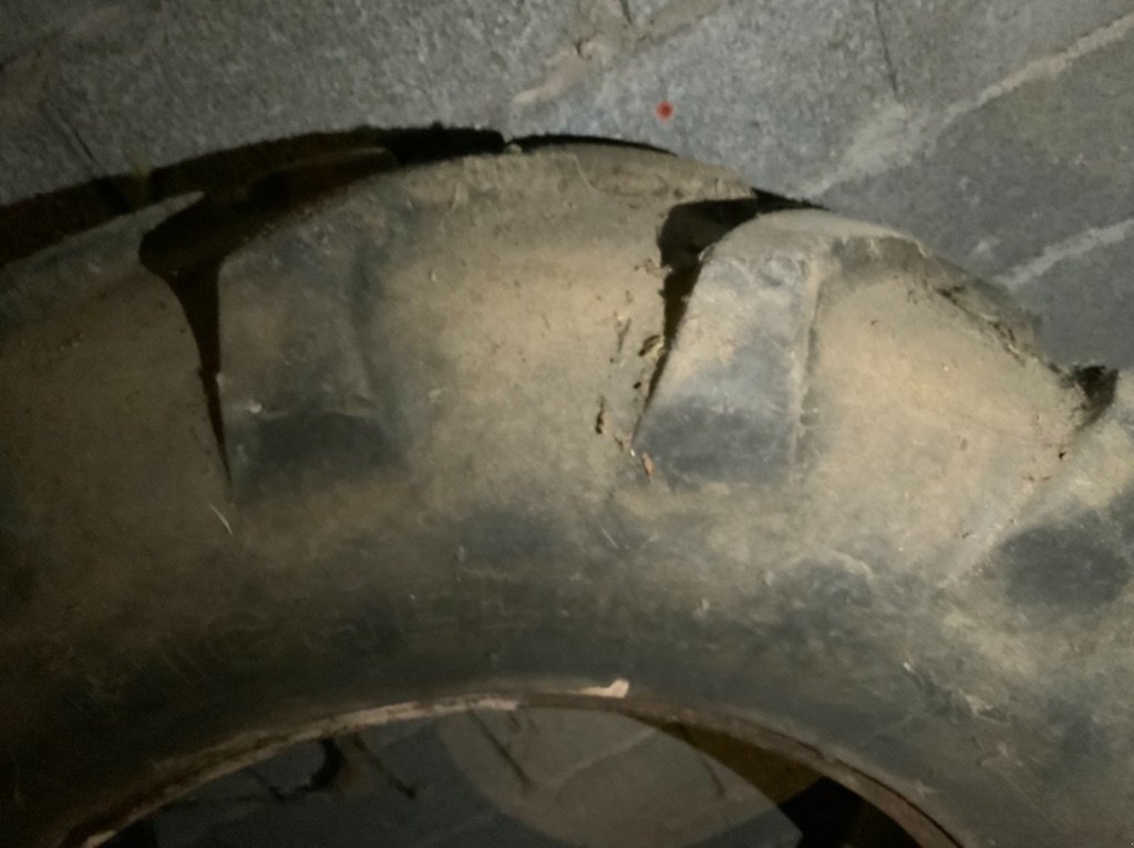 Reifen des Typs Michelin 16.9R30 BIB X, Gebrauchtmaschine in VERNOUX EN VIVARAIS (Bild 2)