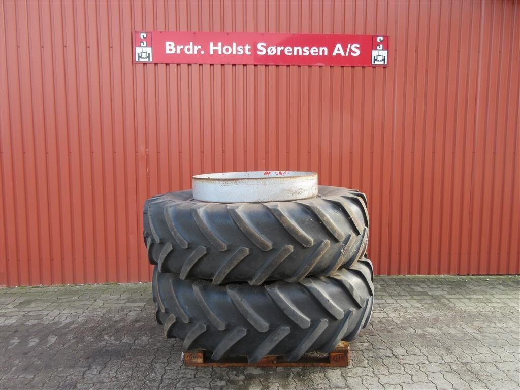 Reifen типа Michelin 18,4 X 38, Gebrauchtmaschine в Ribe (Фотография 1)
