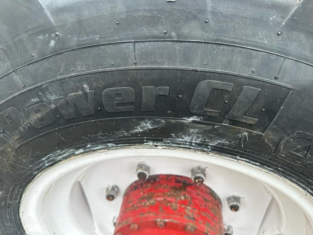Reifen des Typs Michelin 340-80 R20 40 %, Gebrauchtmaschine in Schutterzell (Bild 4)