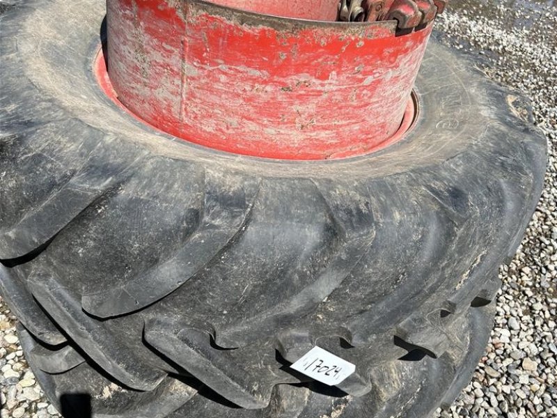 Reifen des Typs Michelin 420/85R28, Gebrauchtmaschine in Rødekro (Bild 1)