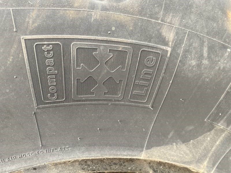 Reifen des Typs Michelin 440-80 R24 Michelin 95%, Gebrauchtmaschine in Schutterzell (Bild 4)