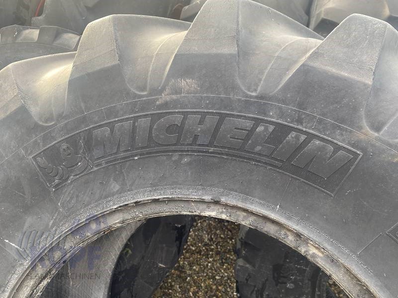 Reifen tipa Michelin 440-80 R24 Michelin 95%, Gebrauchtmaschine u Schutterzell (Slika 5)