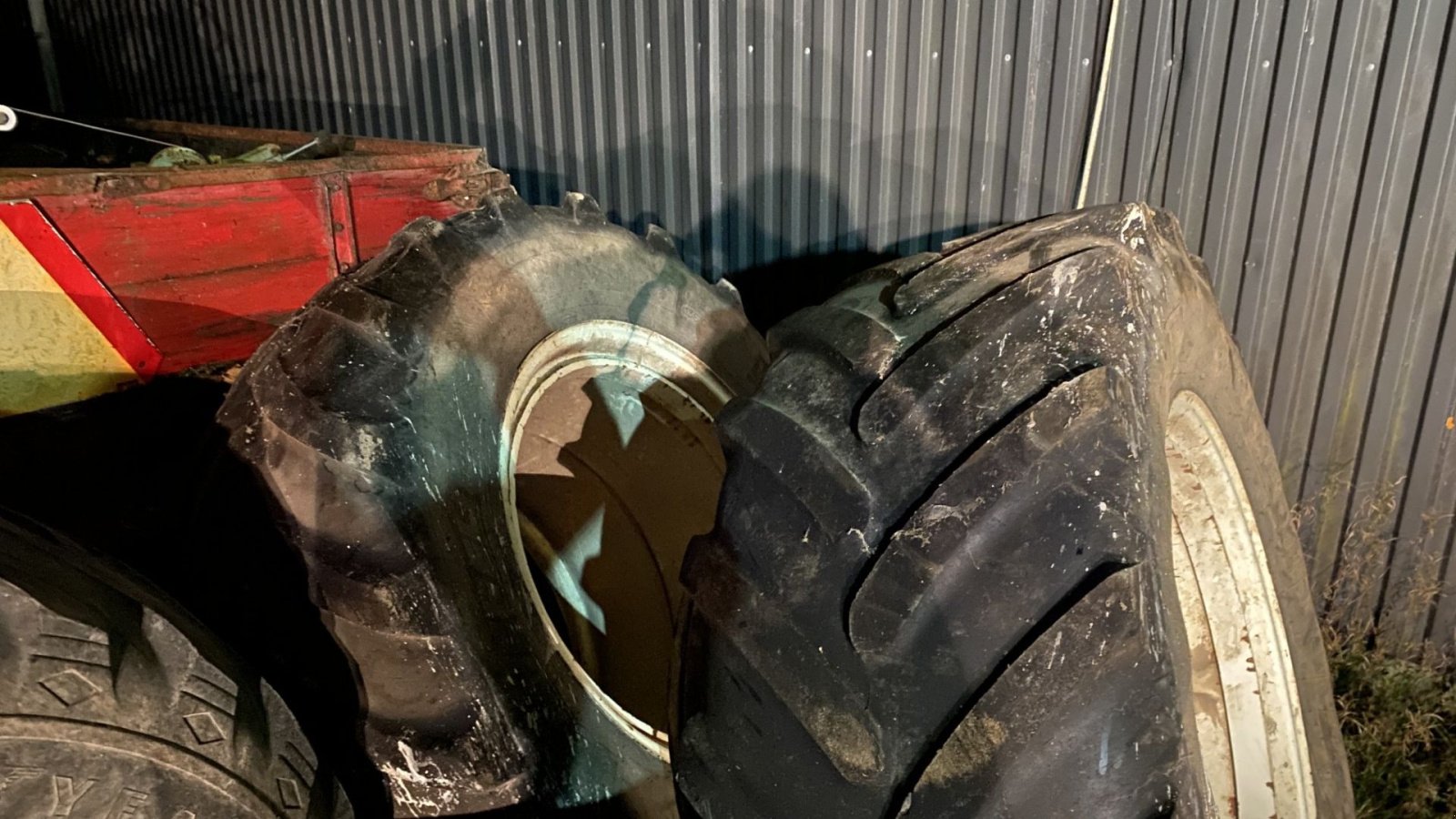 Reifen des Typs Michelin 480/65R28, Gebrauchtmaschine in øster ulslev (Bild 2)