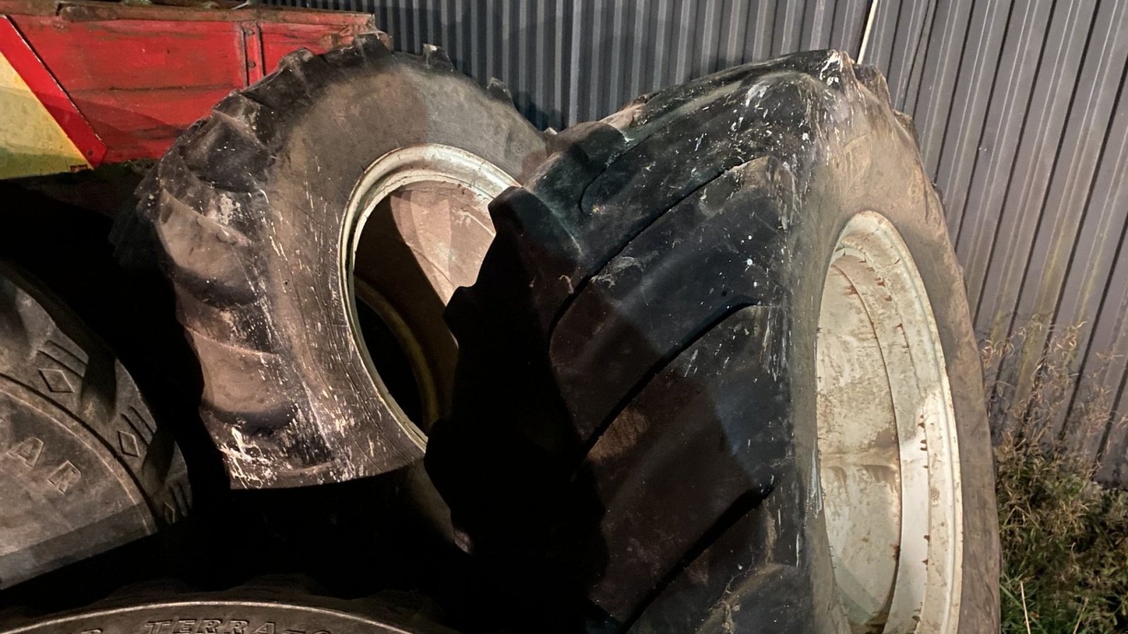 Reifen des Typs Michelin 480/65R28, Gebrauchtmaschine in øster ulslev (Bild 1)