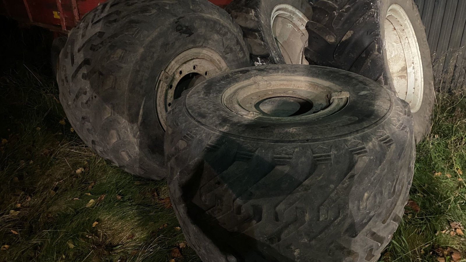 Reifen tipa Michelin 48x3100-20, Gebrauchtmaschine u øster ulslev (Slika 1)