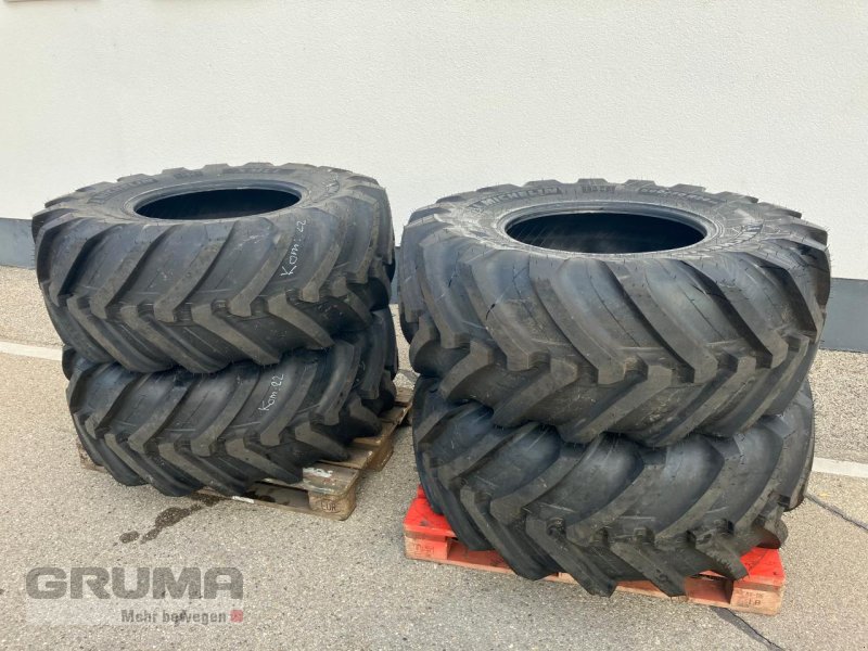 Reifen van het type Michelin 500/70 R 24 XMCL, Neumaschine in Friedberg-Derching (Foto 1)