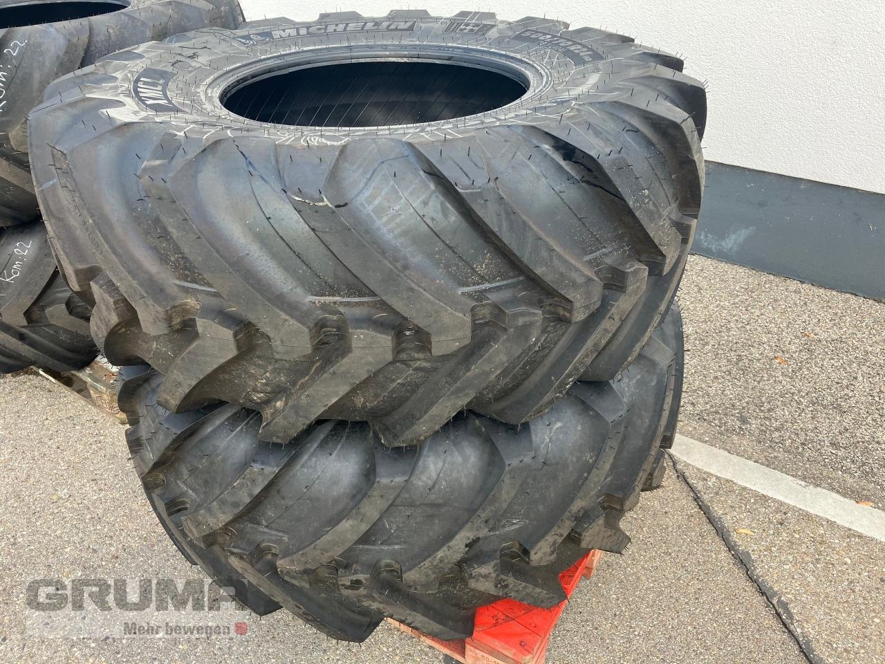 Reifen del tipo Michelin 500/70 R 24 XMCL, Neumaschine In Friedberg-Derching (Immagine 3)