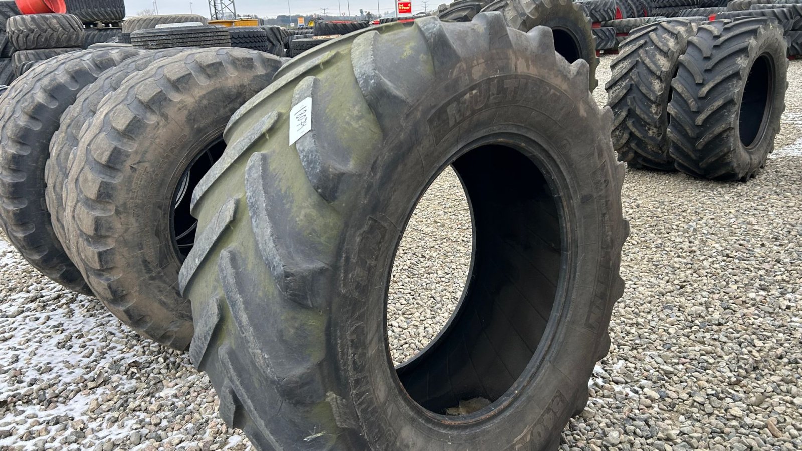 Reifen van het type Michelin 540/65R28, Gebrauchtmaschine in Rødekro (Foto 1)