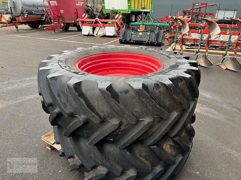 Reifen typu Michelin 580/70 R38, Vorführmaschine v Colmar-Berg (Obrázek 4)