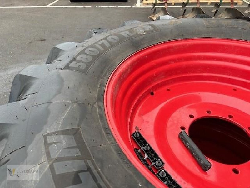 Reifen typu Michelin 580/70 R38, Vorführmaschine v Colmar-Berg (Obrázek 5)