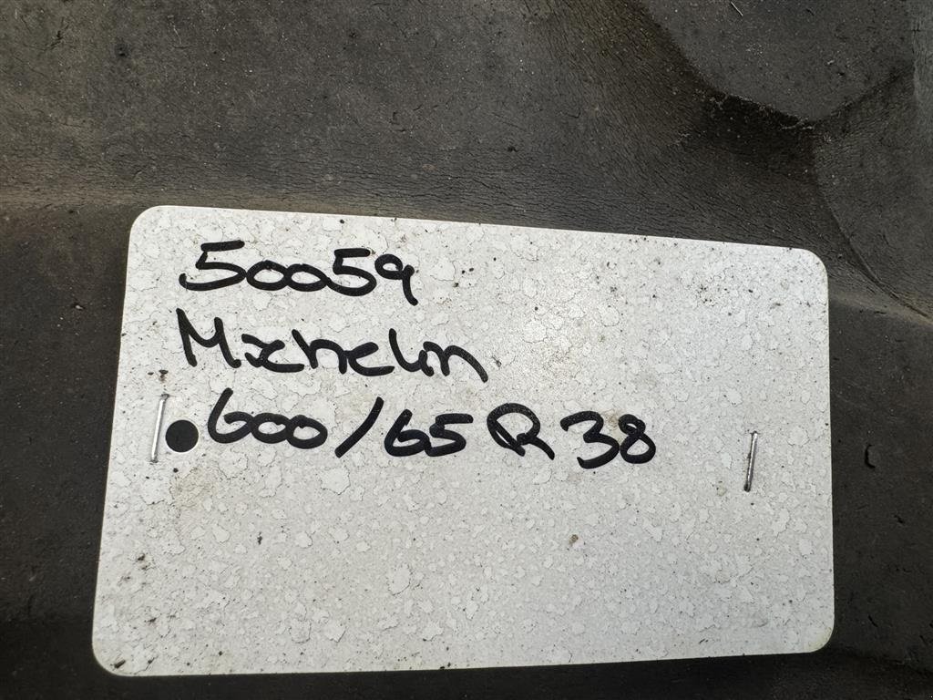 Reifen des Typs Michelin 600/65 R38, Gebrauchtmaschine in Haderup (Bild 2)