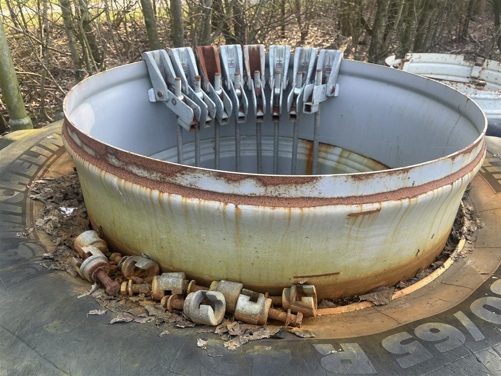 Reifen des Typs Michelin 650/65R42 Sølv med ring og 8 HD+ låse og øjer til traktor, Gebrauchtmaschine in Lintrup (Bild 2)