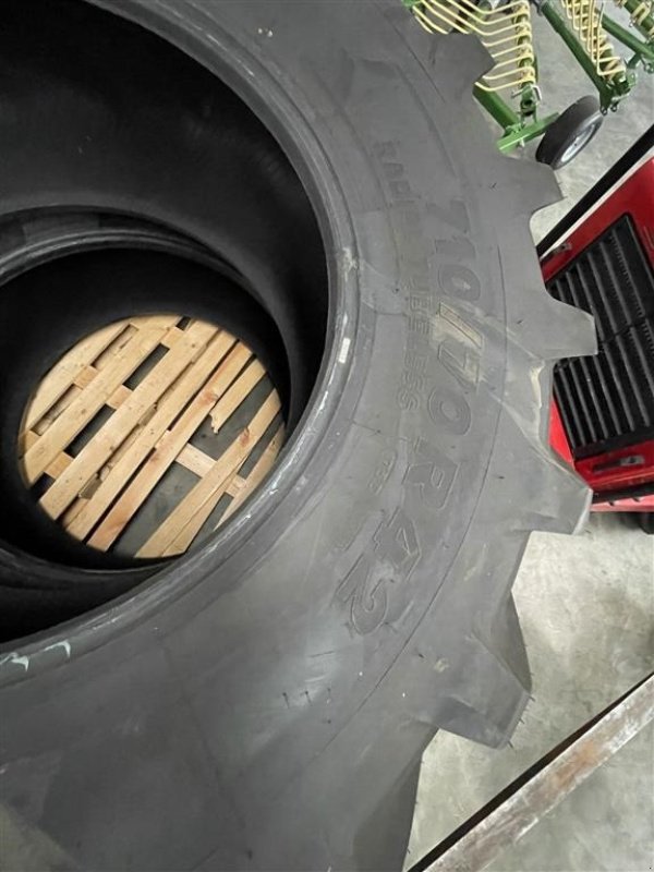 Reifen typu Michelin 710/70-42 MachXBIB + 600/70R30, Gebrauchtmaschine v Nimtofte (Obrázek 5)