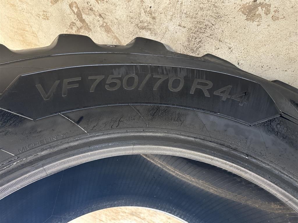 Reifen des Typs Michelin 750/70R44, Gebrauchtmaschine in Haderup (Bild 4)