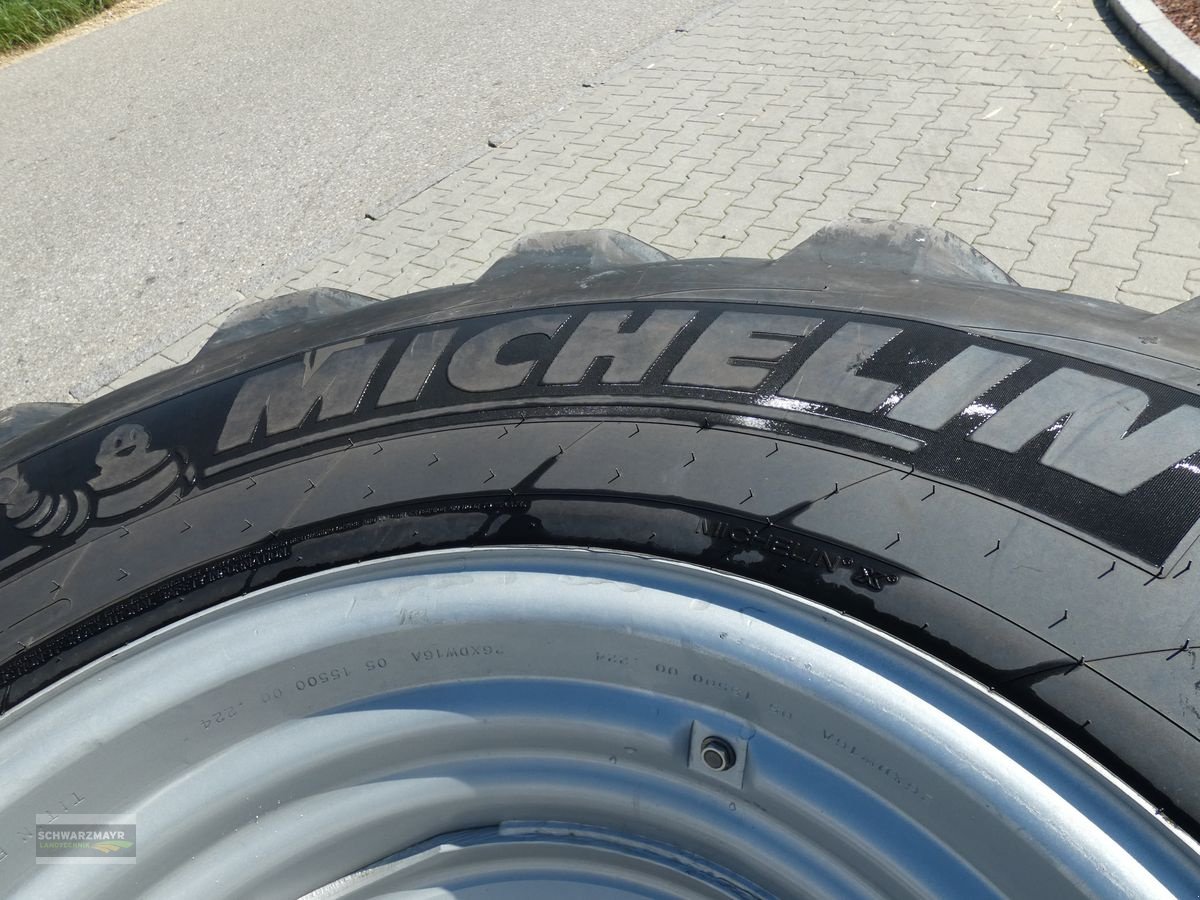 Reifen tip Michelin 800/65R32+520/80R26, Neumaschine in Aurolzmünster (Poză 8)