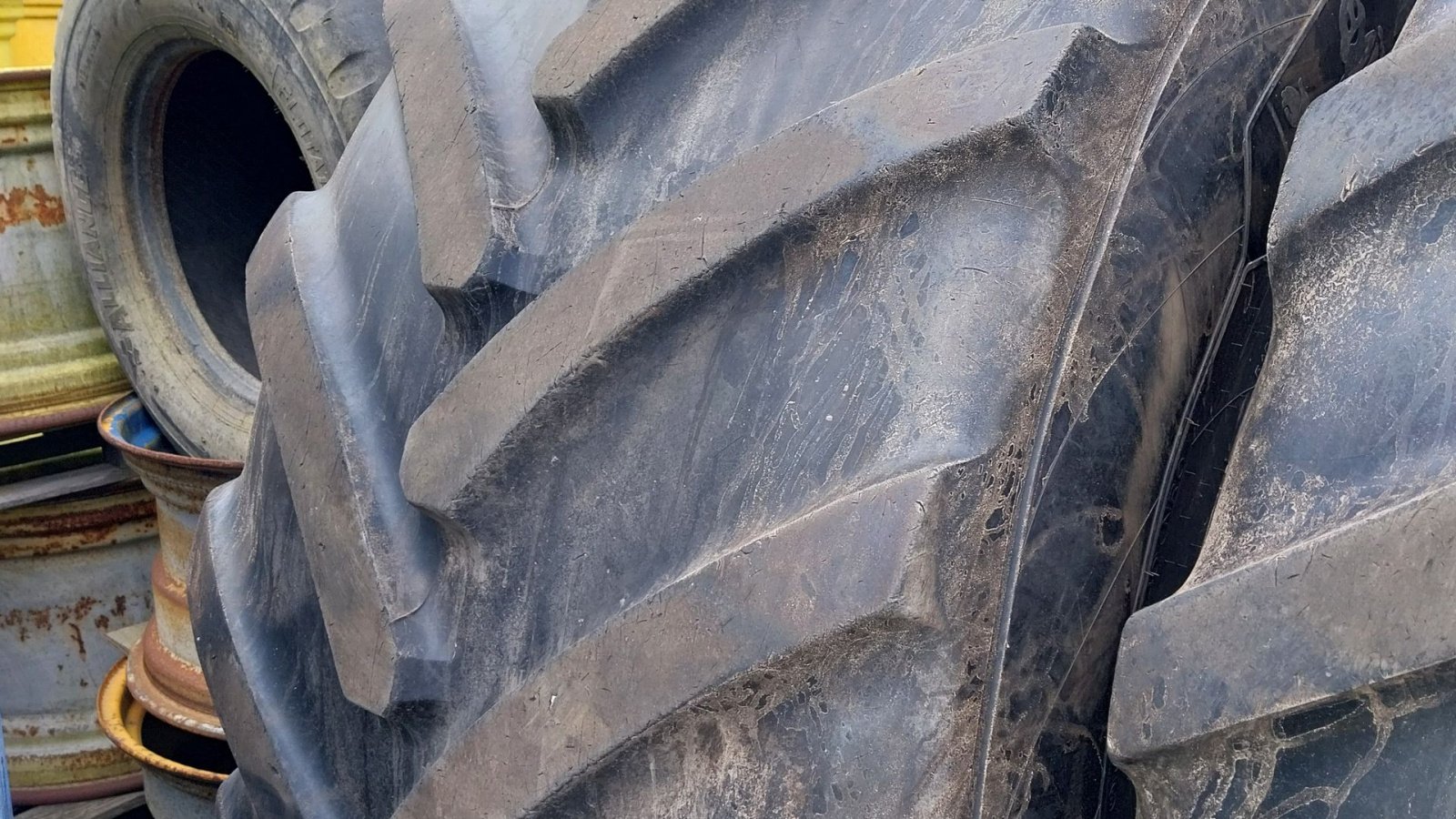 Reifen des Typs Michelin 900/60R42 Axiobib 2, Gebrauchtmaschine in Danmark (Bild 5)