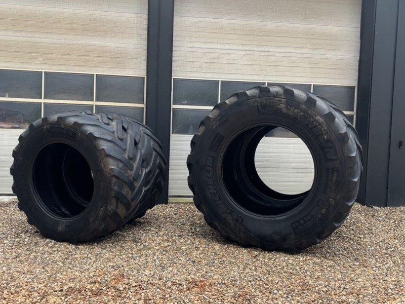 Reifen tip Michelin 900/65R46 & 710/60R38, Gebrauchtmaschine in Hejnsvig (Poză 1)