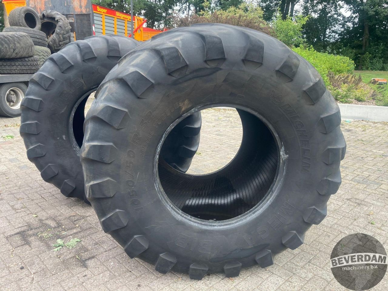 Reifen van het type Michelin MEGA BIB 1050/50R32, Gebrauchtmaschine in Vriezenveen (Foto 2)