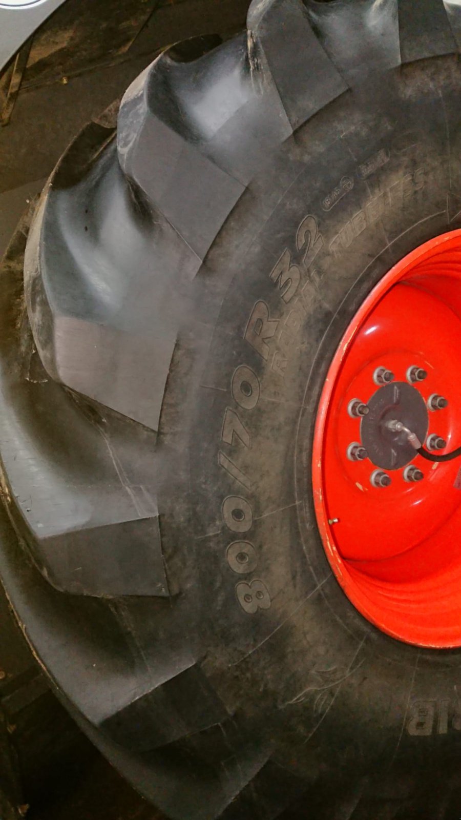 Reifen typu Michelin MegaXBib, Gebrauchtmaschine v Obing (Obrázek 2)