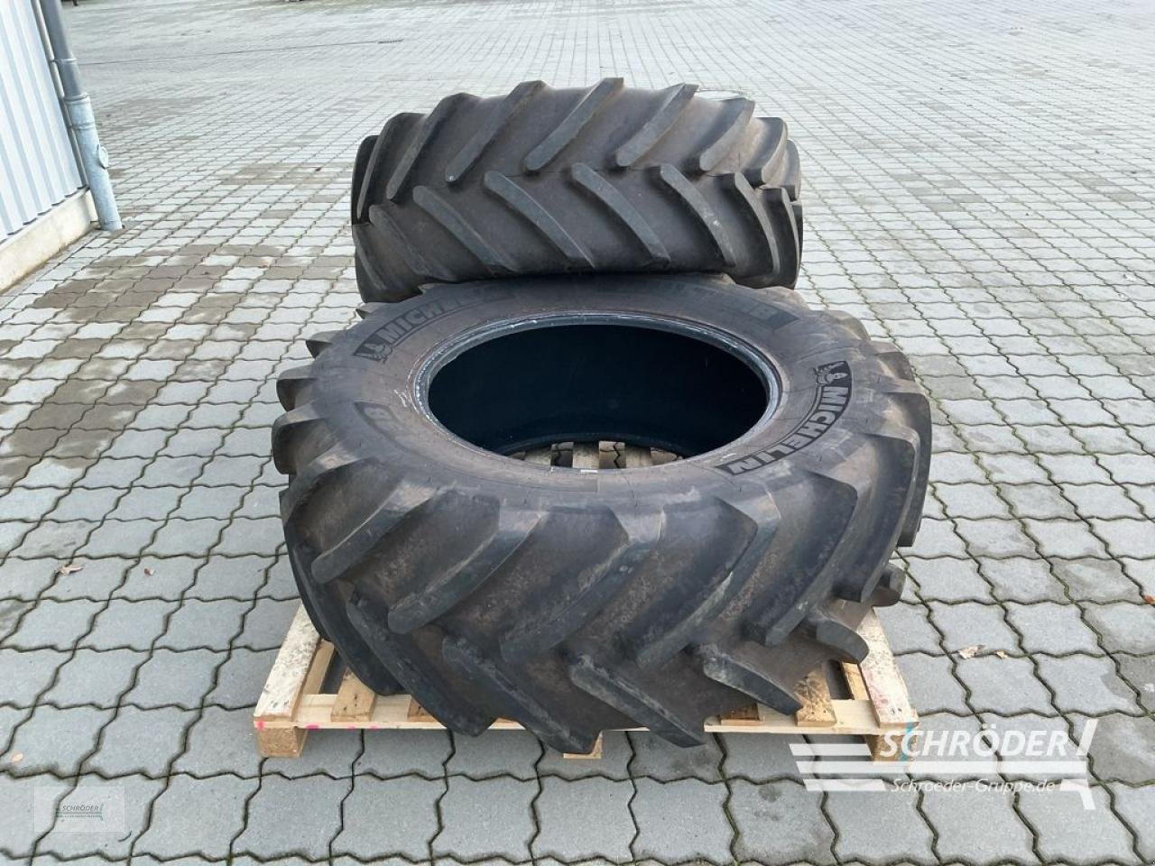 Reifen typu Michelin MULTIBIB 2X 650/65 R38, Gebrauchtmaschine w Hemmoor (Zdjęcie 2)