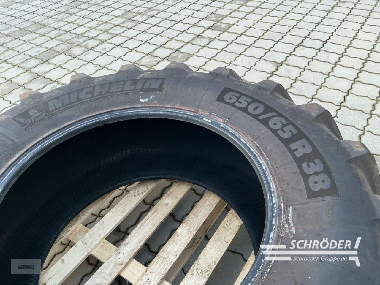 Reifen typu Michelin MULTIBIB 2X 650/65 R38, Gebrauchtmaschine w Hemmoor (Zdjęcie 4)
