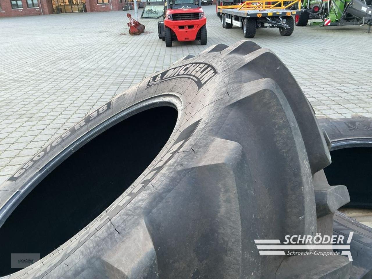 Reifen typu Michelin MULTIBIB 2X 650/65 R38, Gebrauchtmaschine w Hemmoor (Zdjęcie 5)