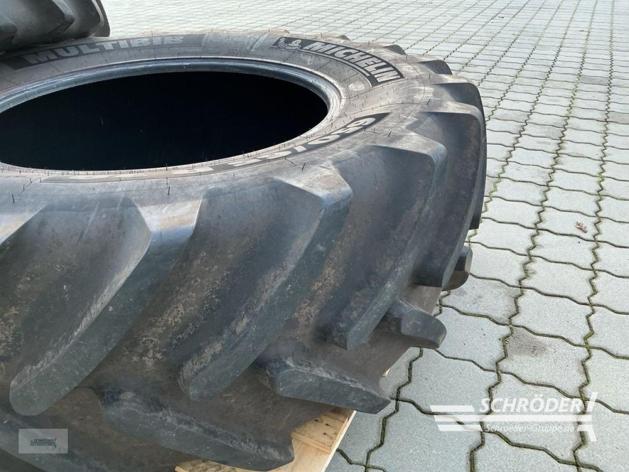 Reifen typu Michelin MULTIBIB 2X 650/65 R38, Gebrauchtmaschine w Hemmoor (Zdjęcie 6)