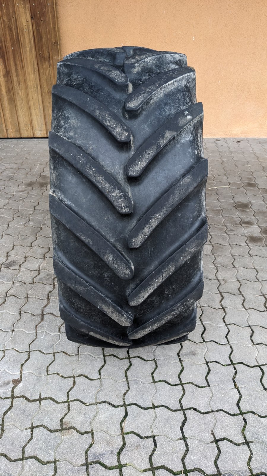 Reifen des Typs Michelin Multibib 480/65 R24, Gebrauchtmaschine in Dinkelsbühl (Bild 1)