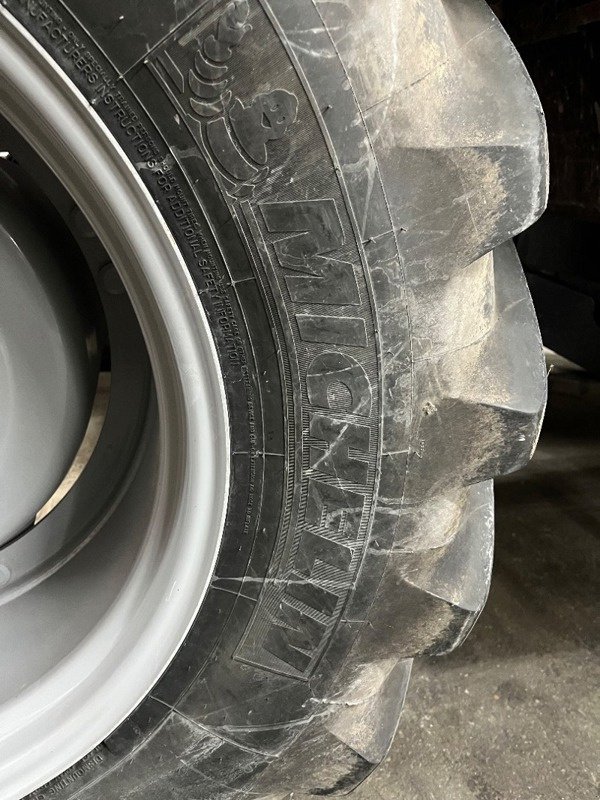 Reifen от тип Michelin Multibib, Gebrauchtmaschine в Helgisried (Снимка 3)