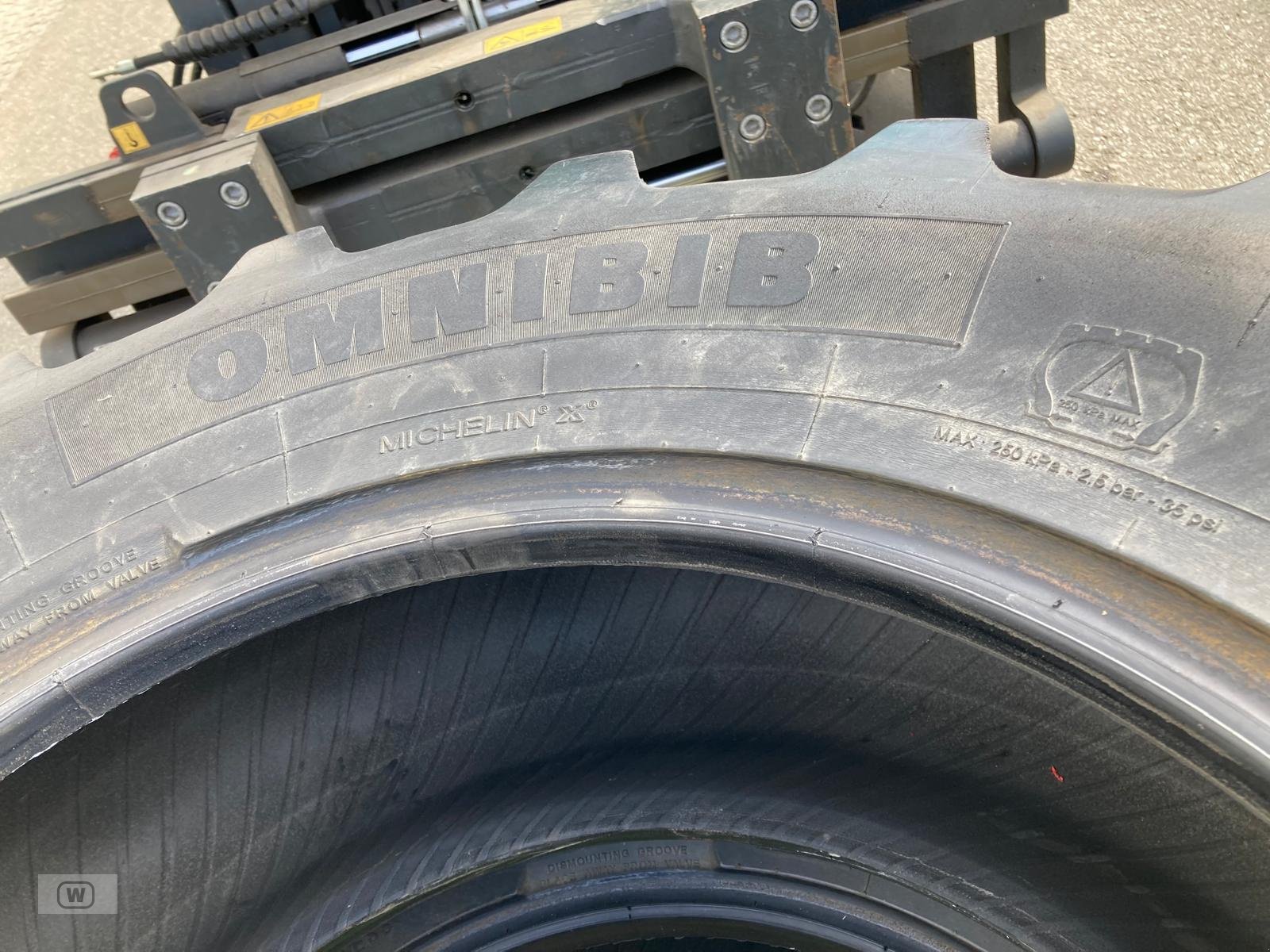 Reifen typu Michelin Omnibib 360/70 R24, Gebrauchtmaschine v Zell an der Pram (Obrázek 5)