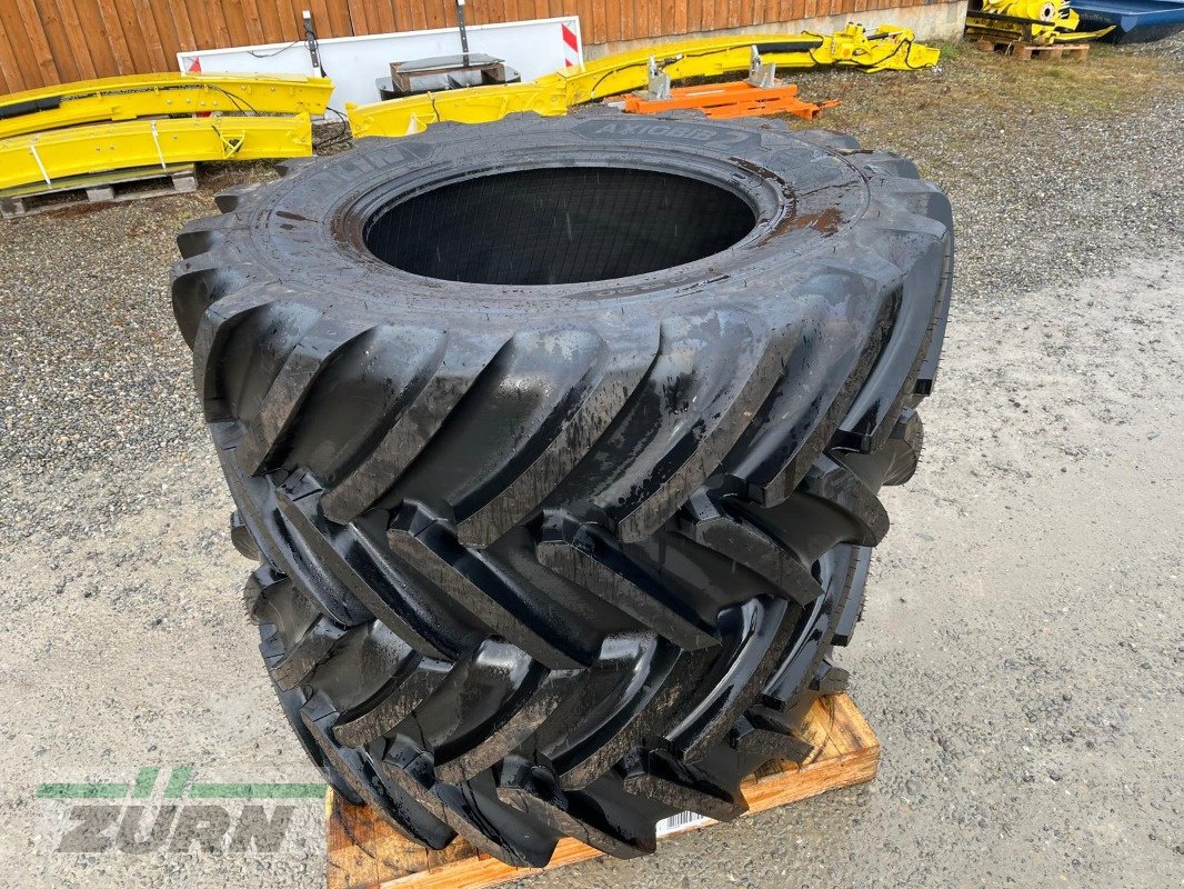 Reifen of the type Michelin VF 600/60 R30 AxioBib 2, Neumaschine in Kanzach (Picture 10)