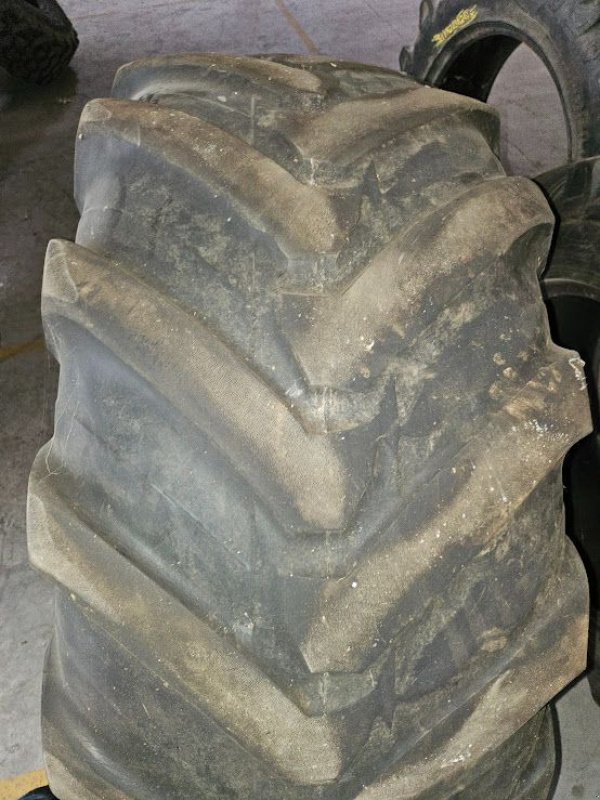 Reifen typu Michelin XMCL, Gebrauchtmaschine v Montpellier (Obrázek 2)