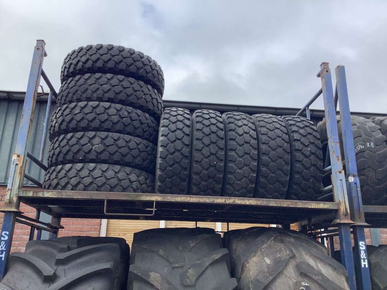 Reifen typu Michelin XZL, Gebrauchtmaschine v Vriezenveen (Obrázek 1)