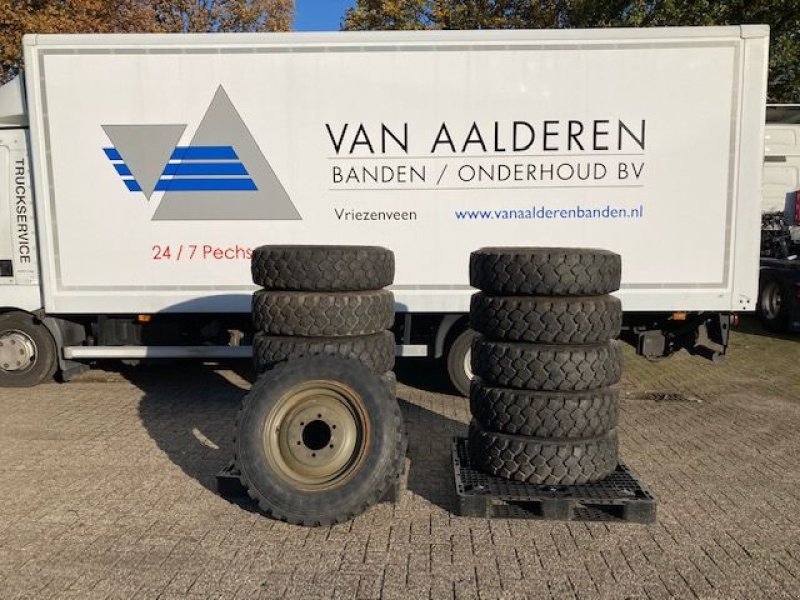 Reifen типа Michelin XZL, Gebrauchtmaschine в Vriezenveen (Фотография 3)