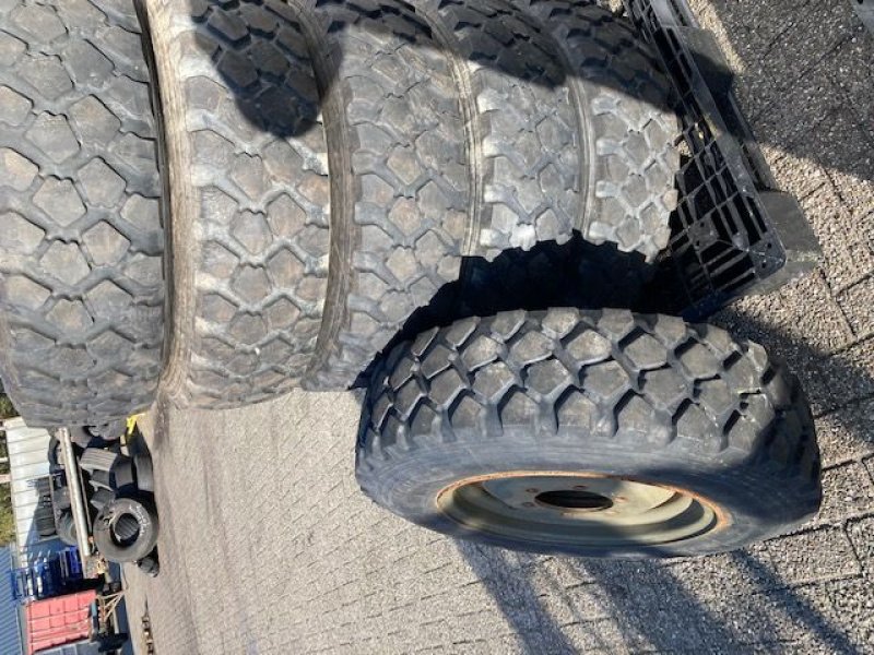 Reifen typu Michelin XZL, Gebrauchtmaschine v Vriezenveen (Obrázek 2)