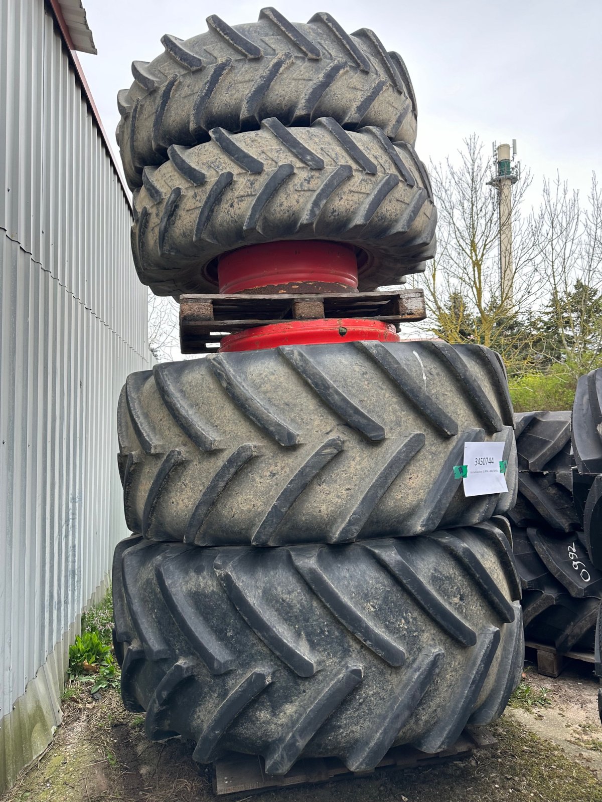 Reifen des Typs Michelin Zwillinge 16.9R34 + 800/70R38, Gebrauchtmaschine in Kruckow (Bild 1)